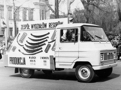 zuk_a07b_delivery_truck_1.jpg