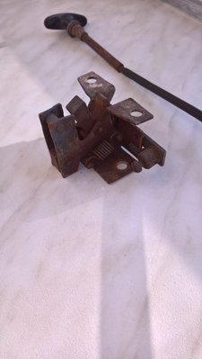 замок капота 4.jpg